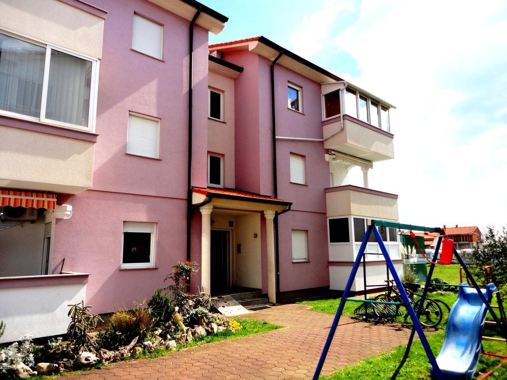 Apartment Anna Fažana Εξωτερικό φωτογραφία